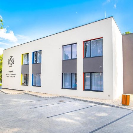 Ciszterci Rendezvenykoezpont Bed & Breakfast Balatonalmádi Eksteriør bilde