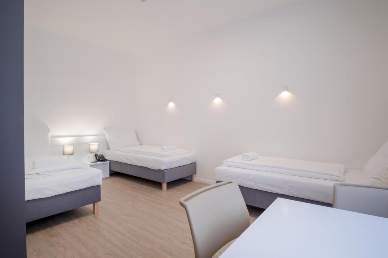 Ciszterci Rendezvenykoezpont Bed & Breakfast Balatonalmádi Eksteriør bilde